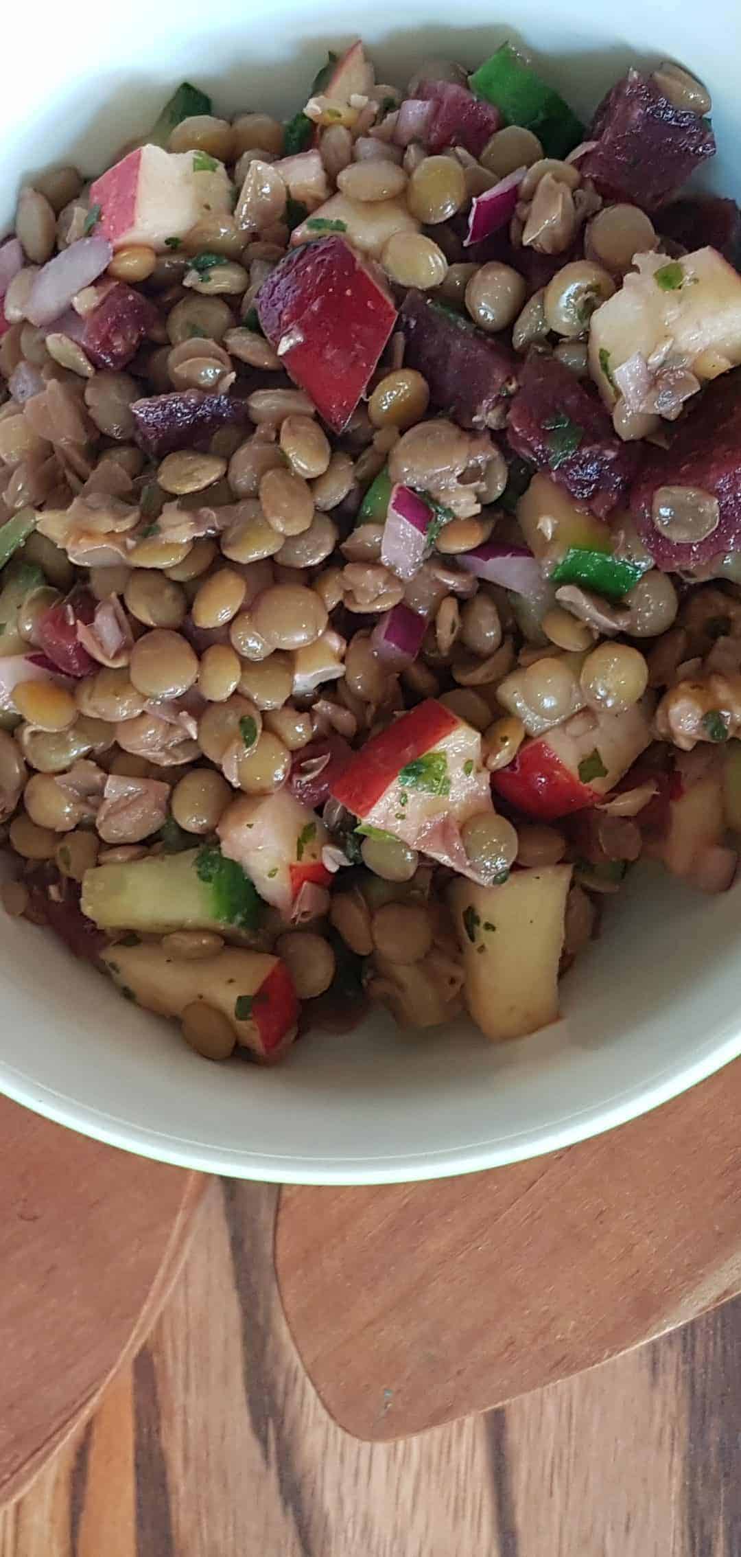 Leckerer veganer Linsensalat – perfekt für die Schwangerschaft und danach