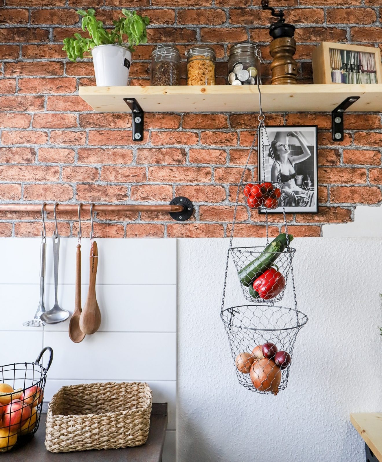 DIY Industrial Regal Küche im industriellen Stil
